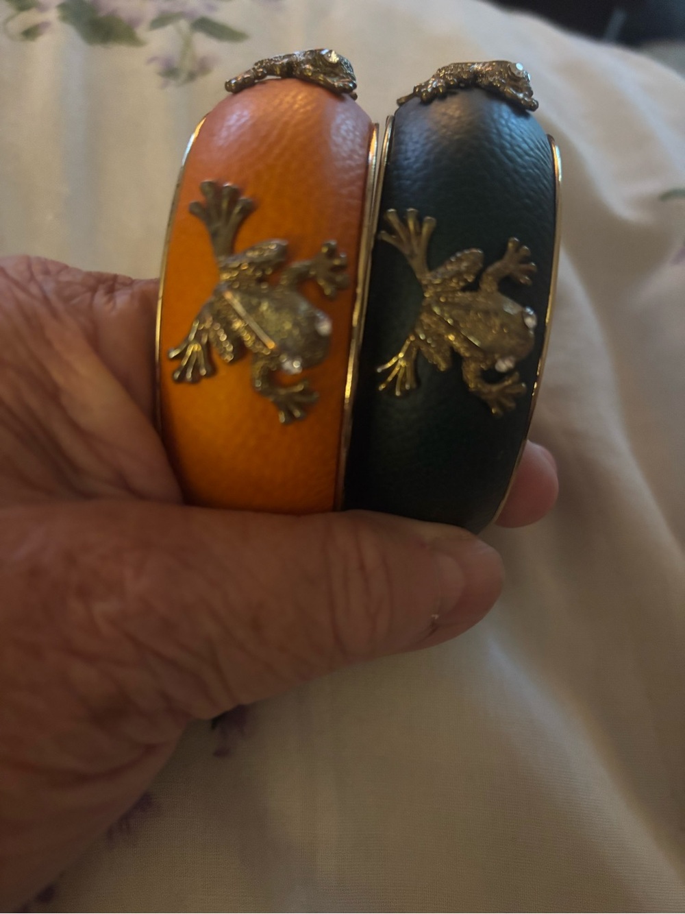 Frog Accent Leather-Textured Bangle Bracelet - Orange and Dark Blue
